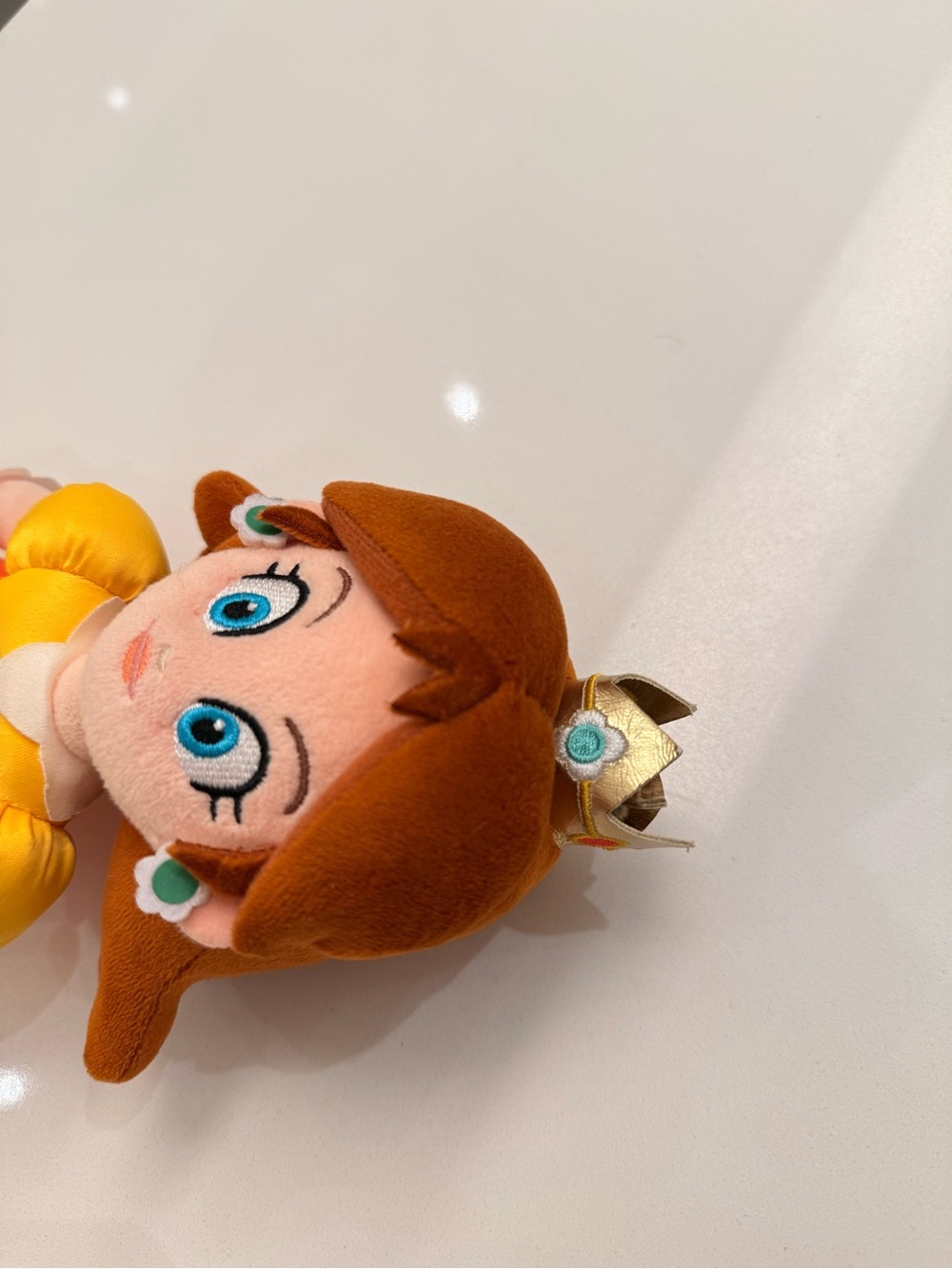 Universal‎ Studios Epic Universe Super Nintendo World Princess Daisy 10" Plush - Picture 7 of 8